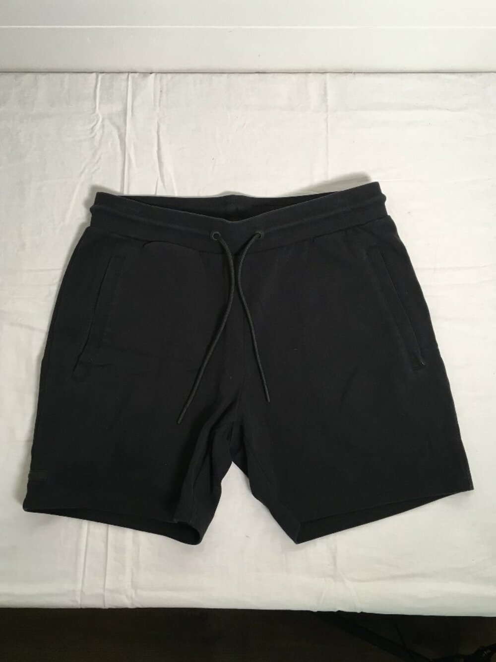ALPHALETE Identity Core Black Basic Shorts 95% Cotton 5% Spandex Men's Sz L